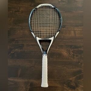 Wilson (K) Factor (K) Arophite Black Tennis Racket